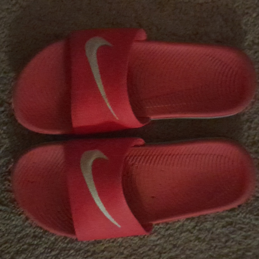 Boys Nike Slides